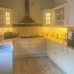 Dom wakacyjny House -sleeps 6-garden-fireplace *