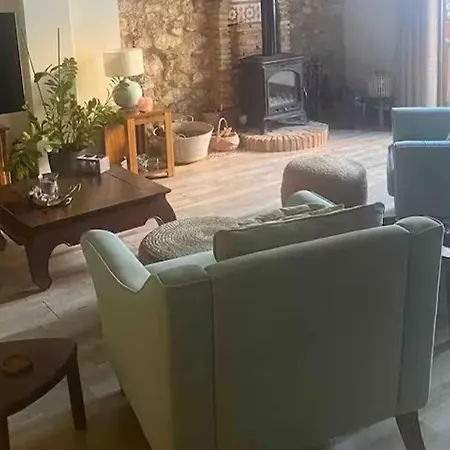 House -sleeps 6-garden-fireplace Dom wakacyjny